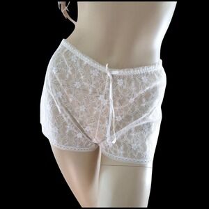 White Lace High Waisted Panties‎ XS/S Jezebel Coquette Aesthetic Bridal Lingerie
